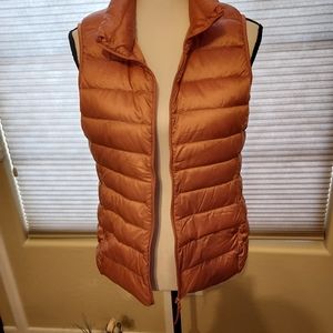 Puffy pink  vest